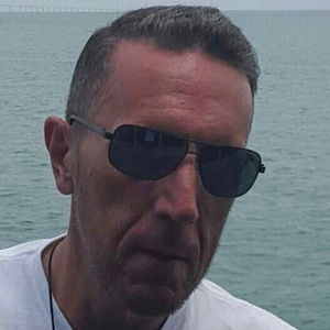 Meet your Posher, Vince